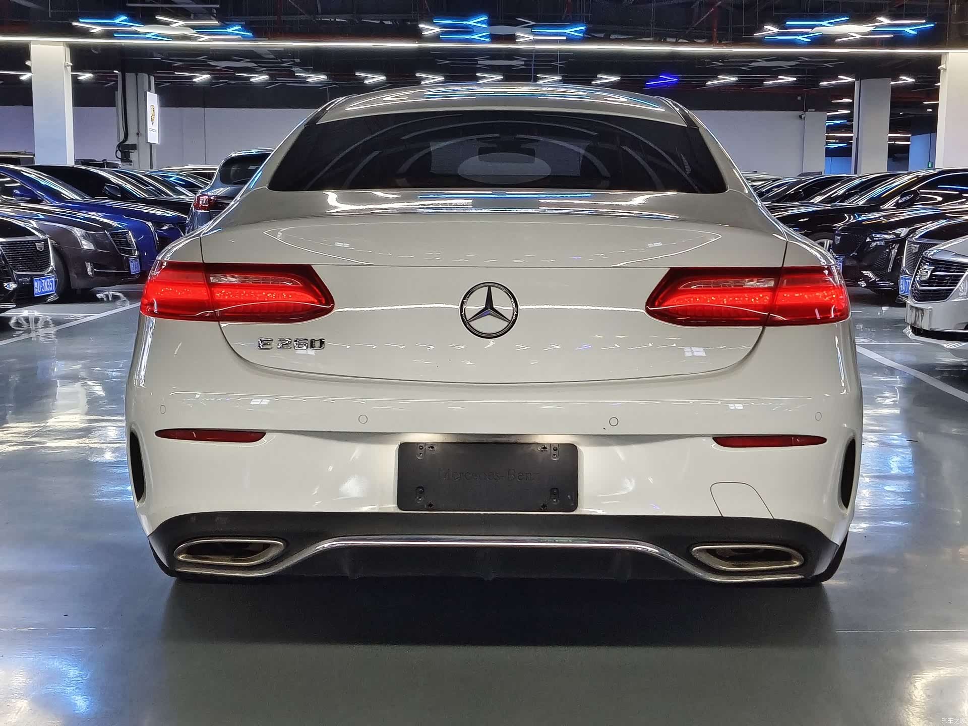 Mercedes-Benz E-Class, 2020 14