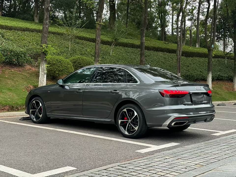 Audi A4L