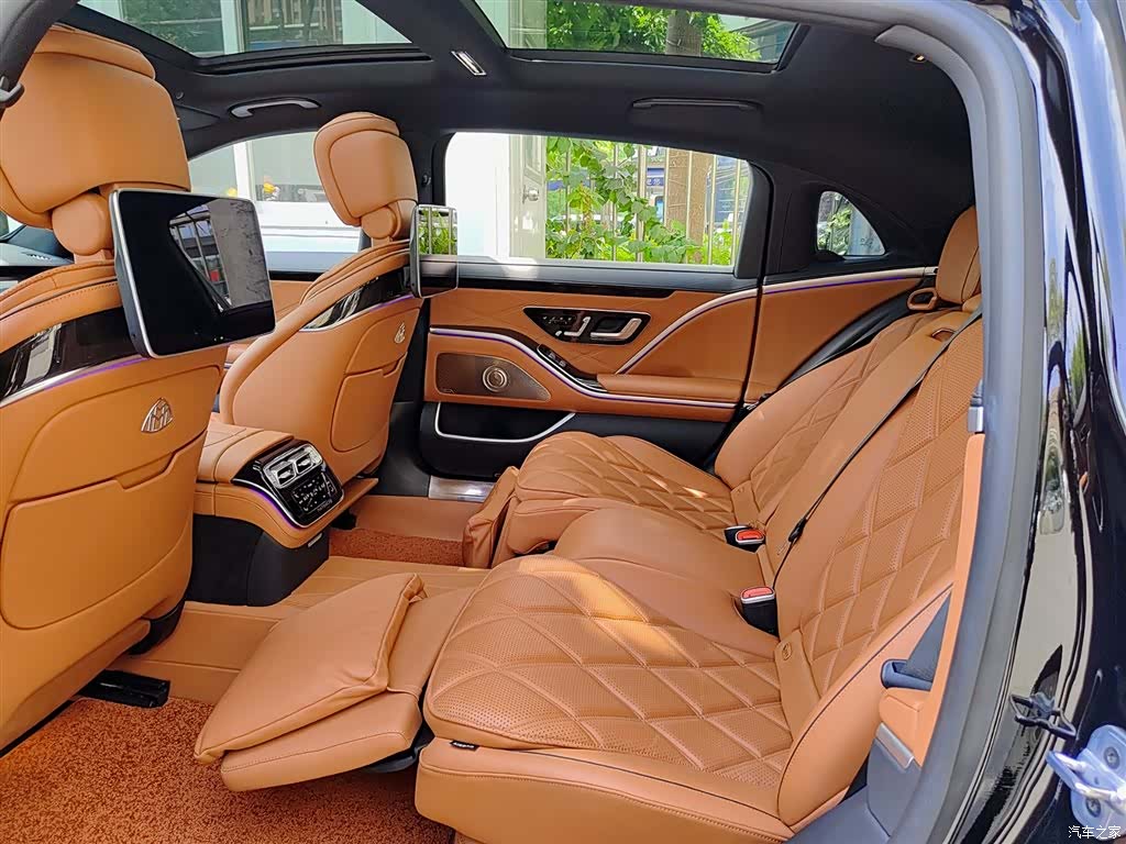 Maybach S-Class, 2023 8
