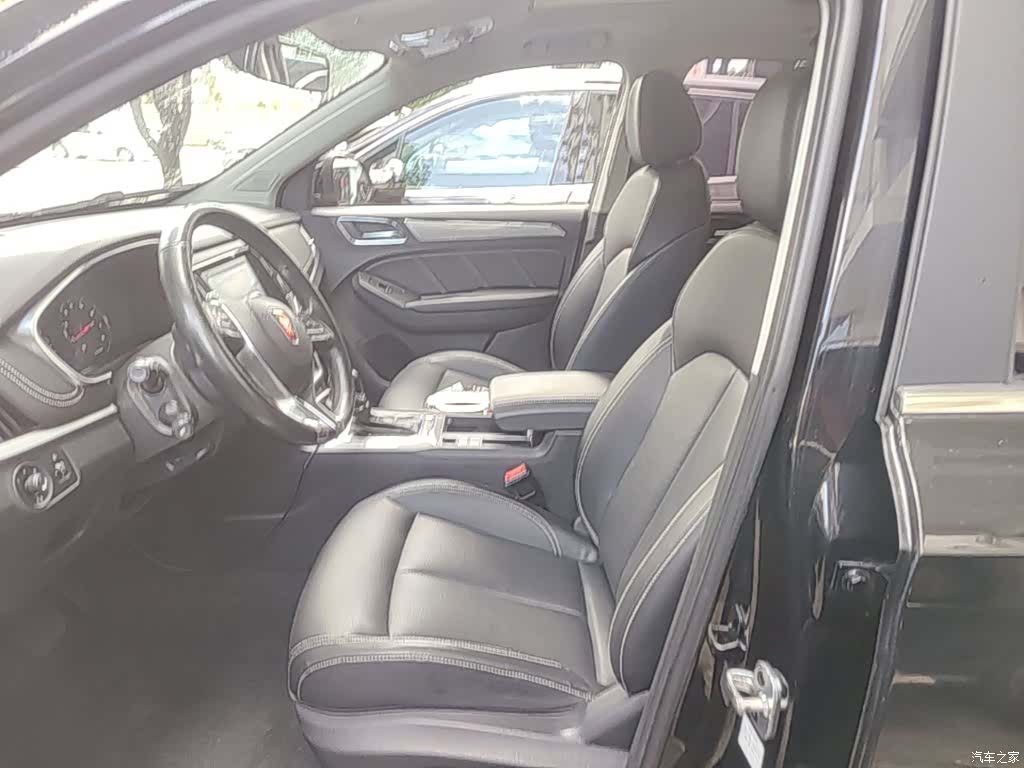 Roewe RX5, 2019 15