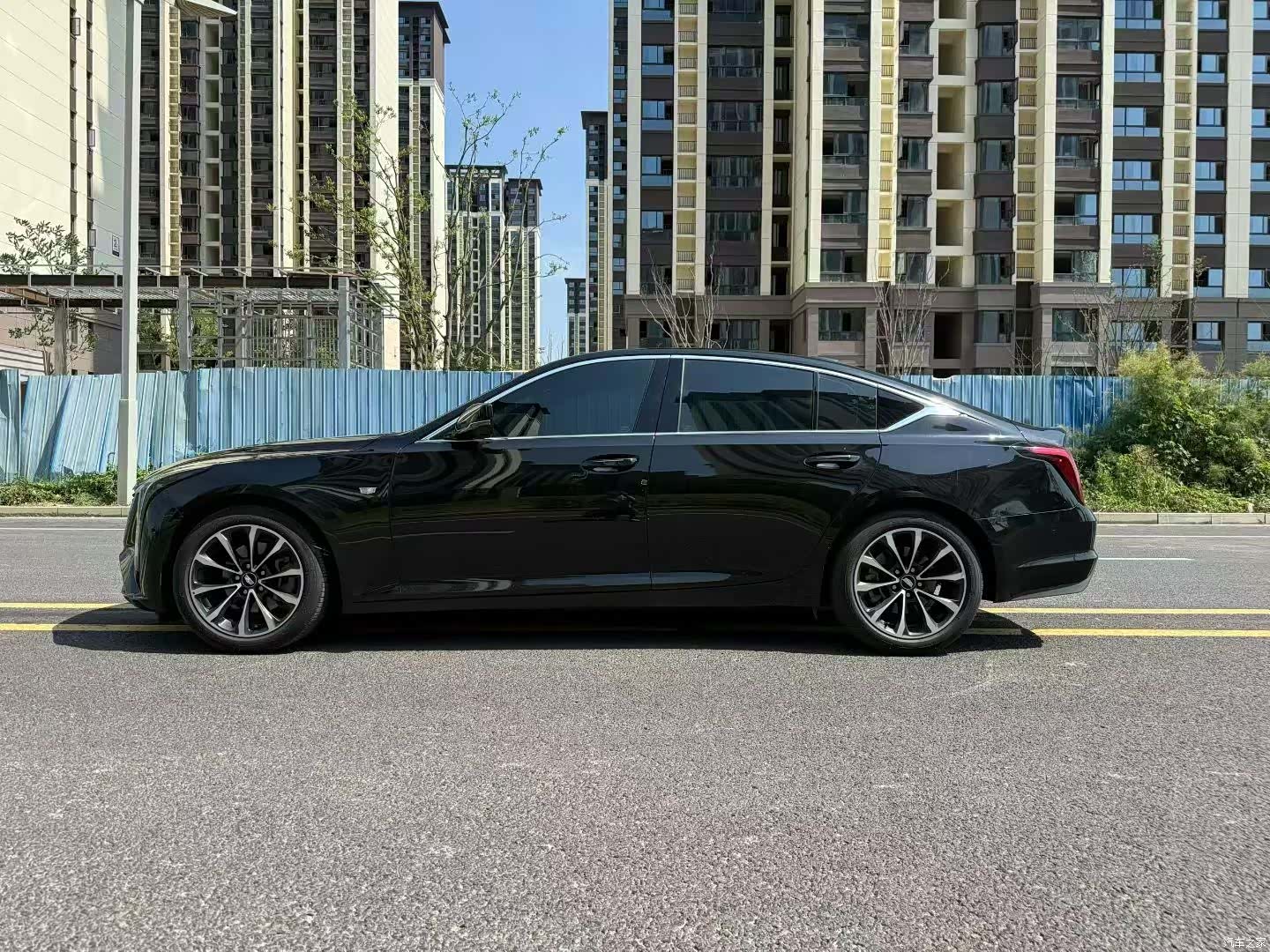 Cadillac CT5, 2026 8