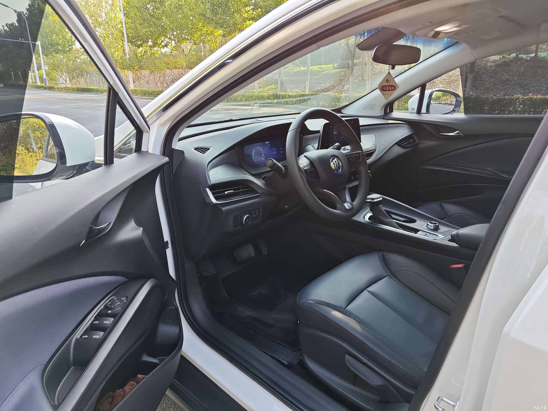 Buick Velite, 2023 10