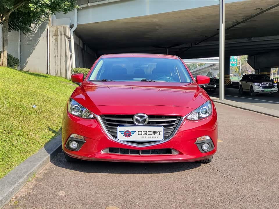 Mazda 3 Angkesaila