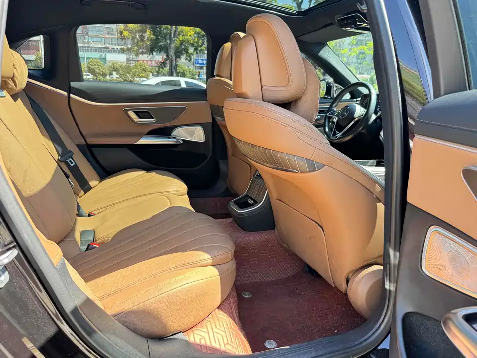 Mercedes-Benz E-class Mercedes-Benz E-class