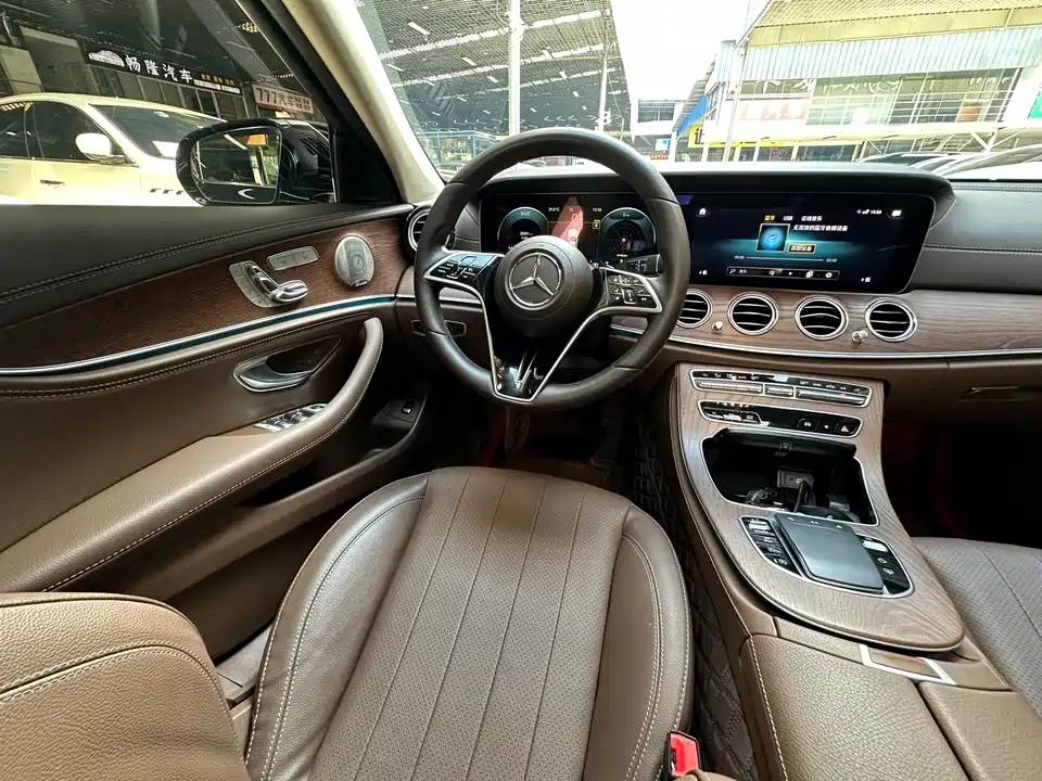 Mercedes-Benz E-class Mercedes-Benz E-class