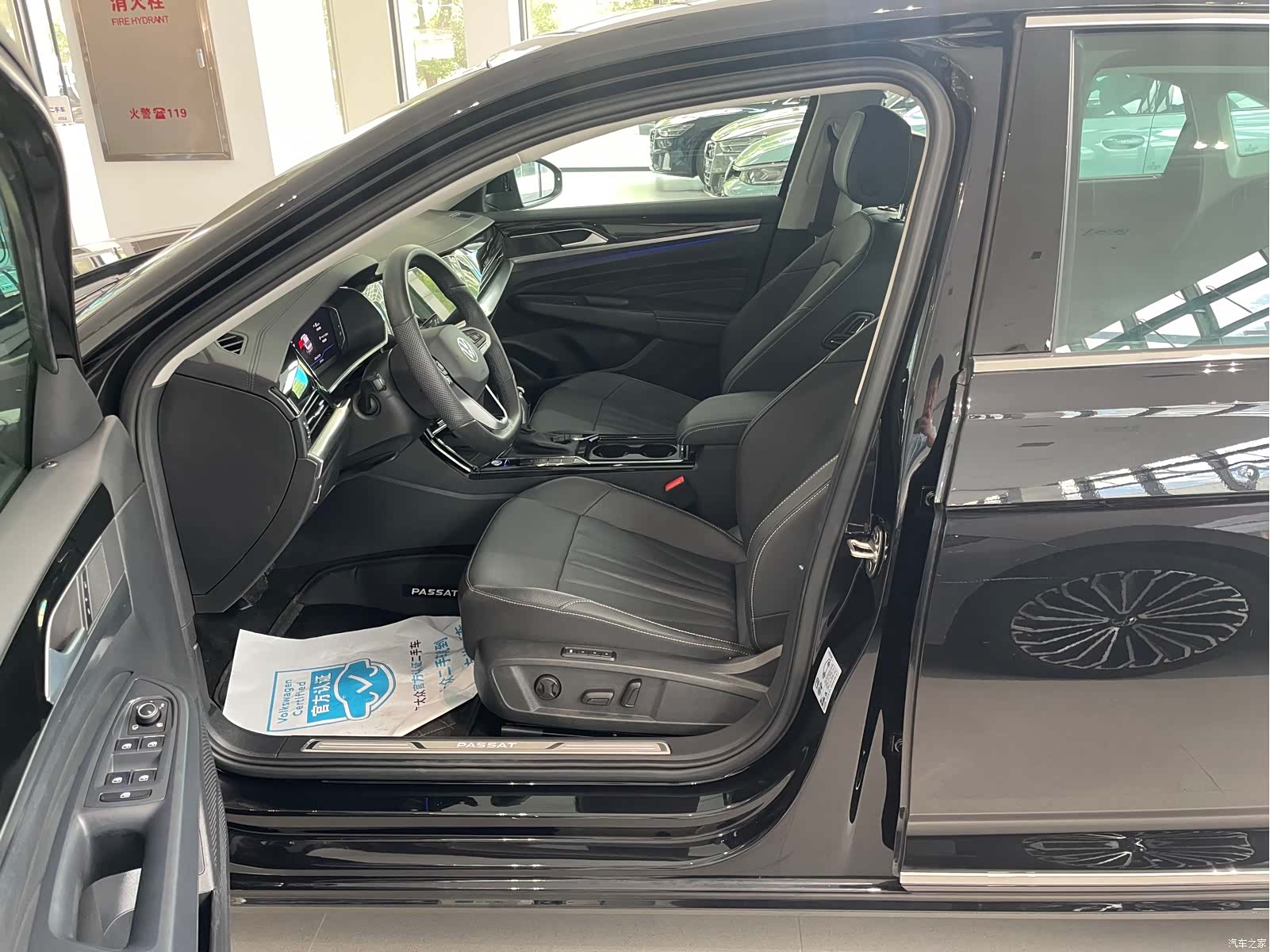 Volkswagen Passat, 2025 7