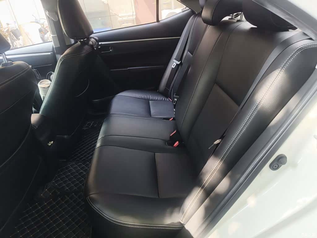 Toyota Corolla, 2018 17