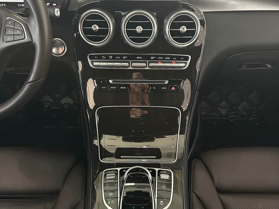 Mercedes-Benz GLC Mercedes-Benz GLC