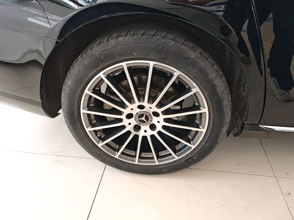 Mercedes-Benz E-class Mercedes-Benz E-class