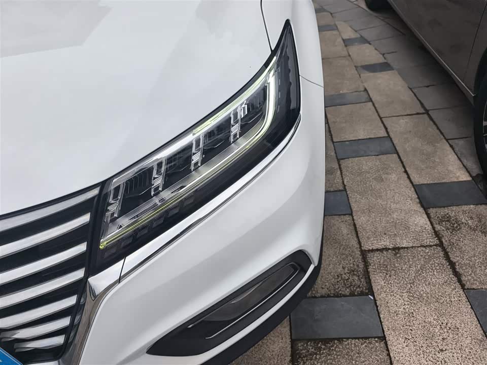 Roewe RX5 Roewe RX5