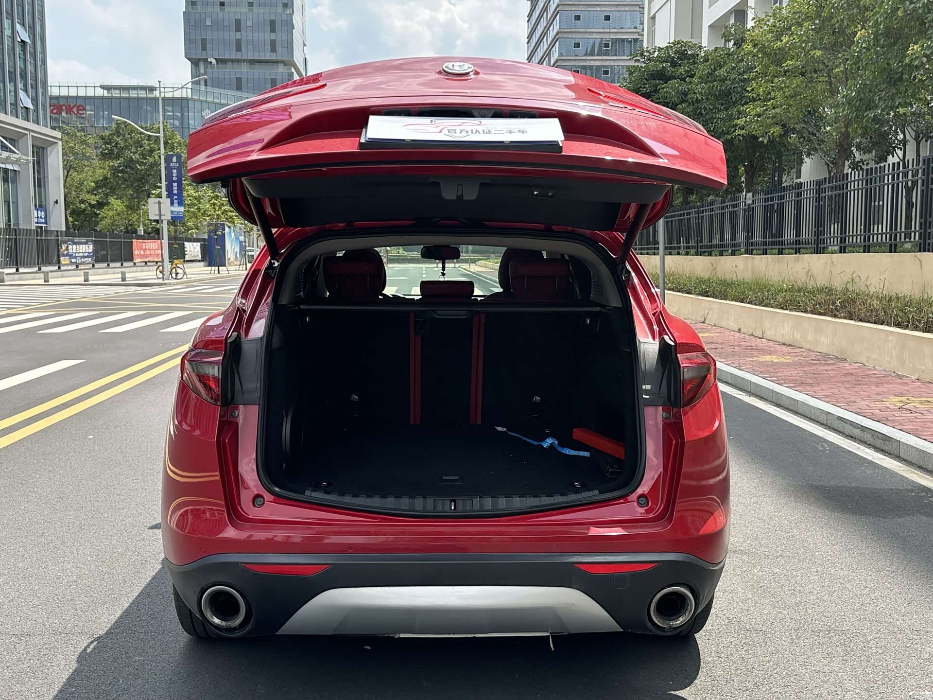Alfa Romeo Stelvio, 2018 9