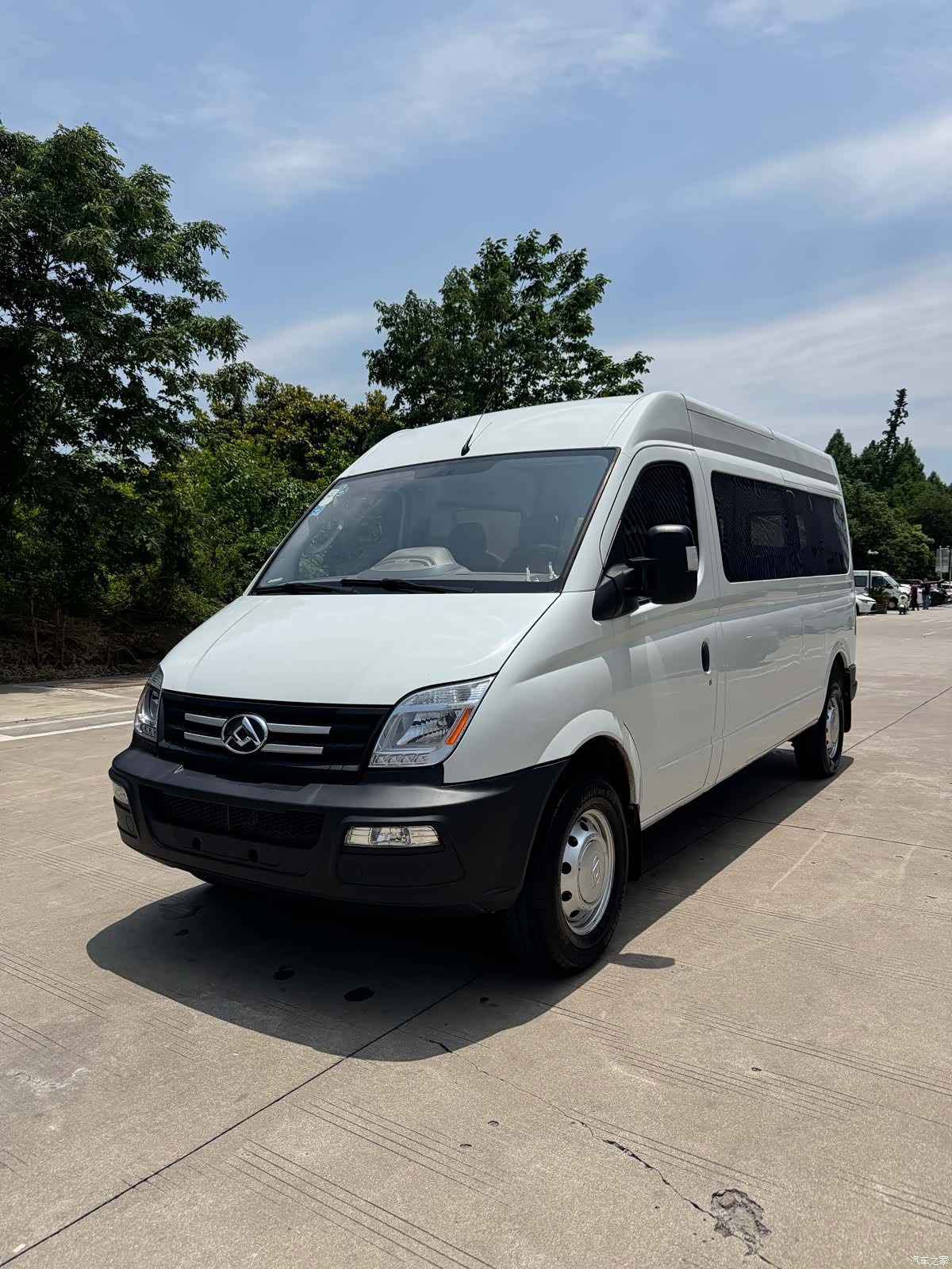 Maxus V80, 2021 1