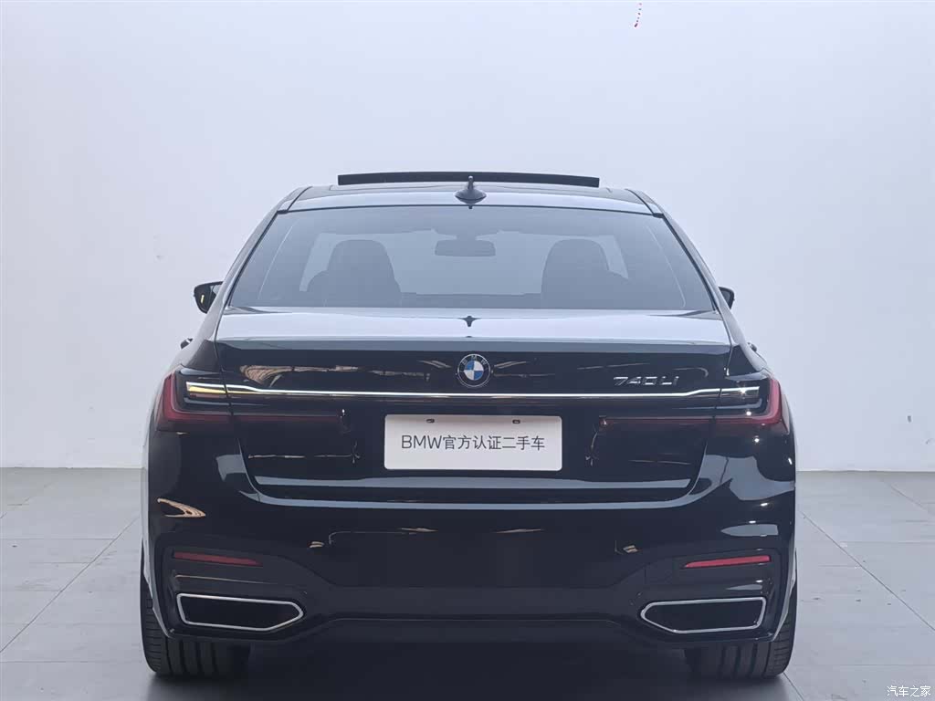 BMW 7 Series, 2021 все фото