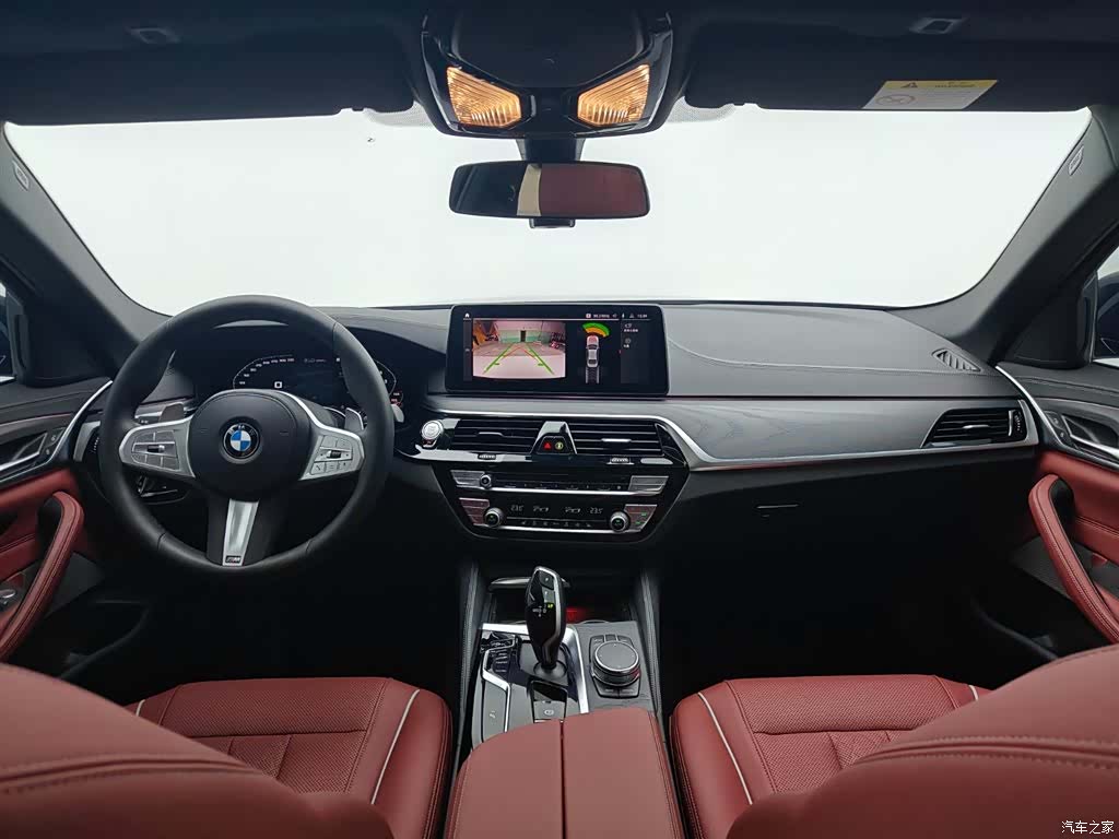 BMW 5 Series, 2022 9