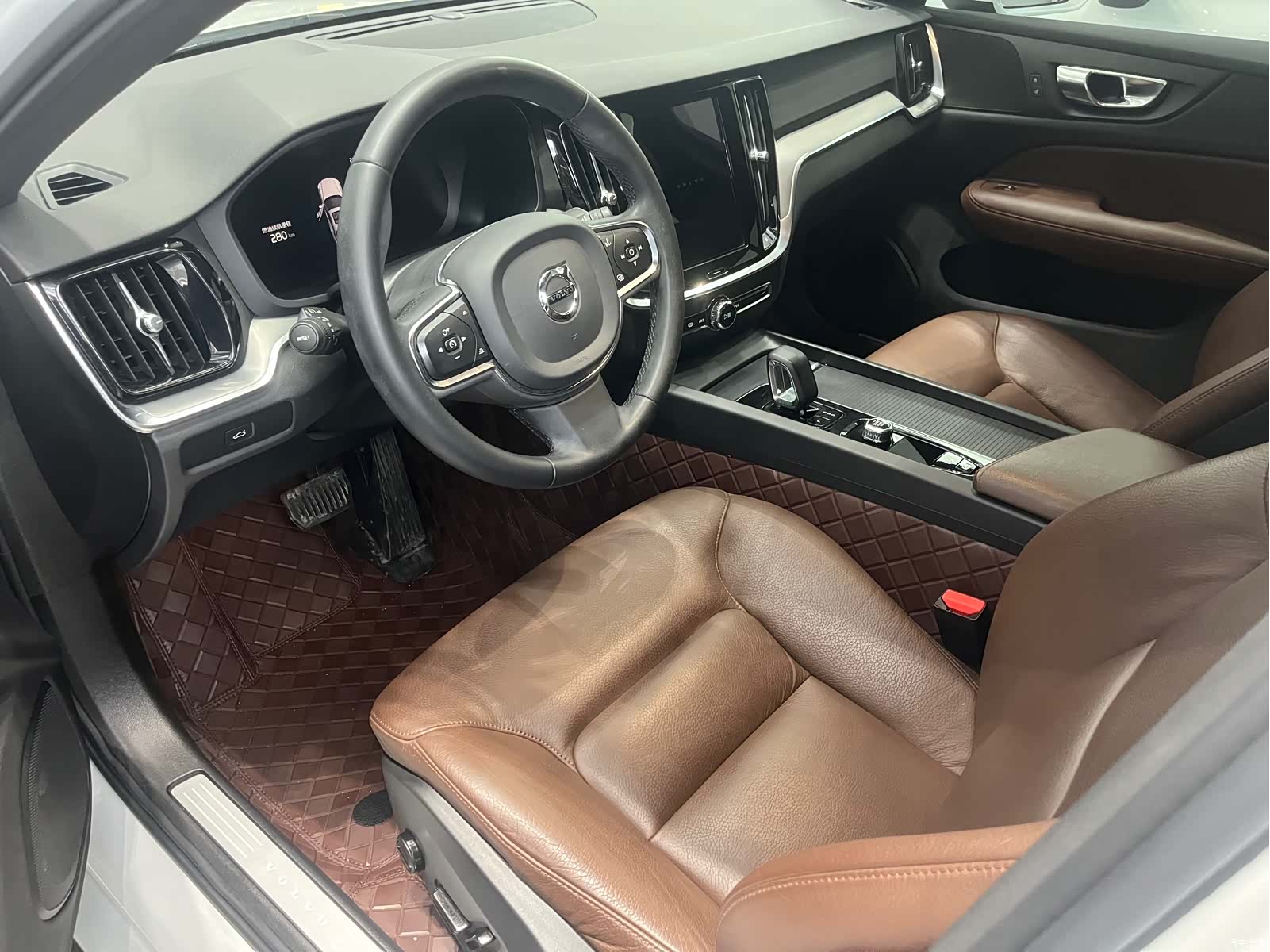 Volvo S60, 2022 4
