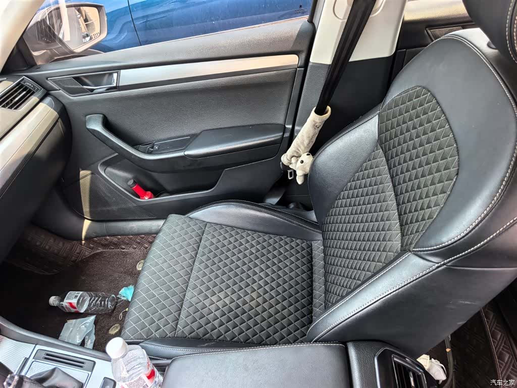 Skoda Superb, 2018 11