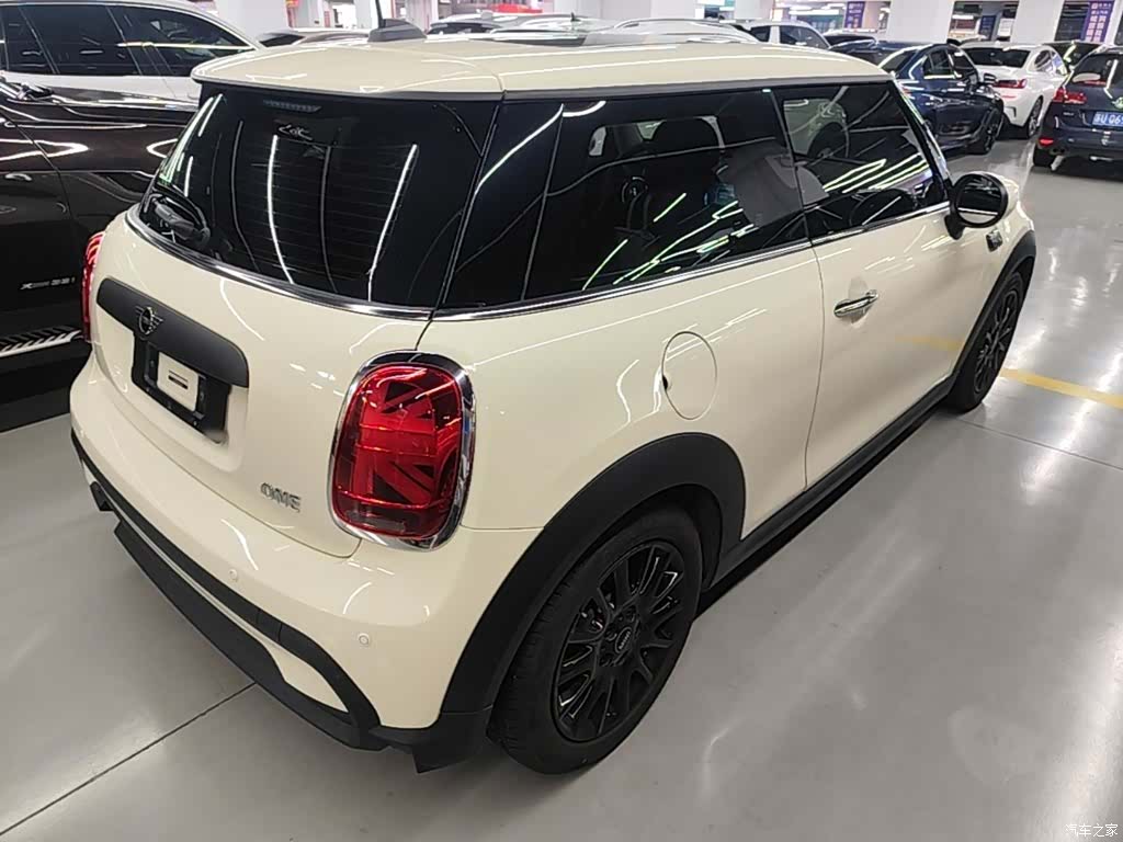 Mini ONE, 2022 7