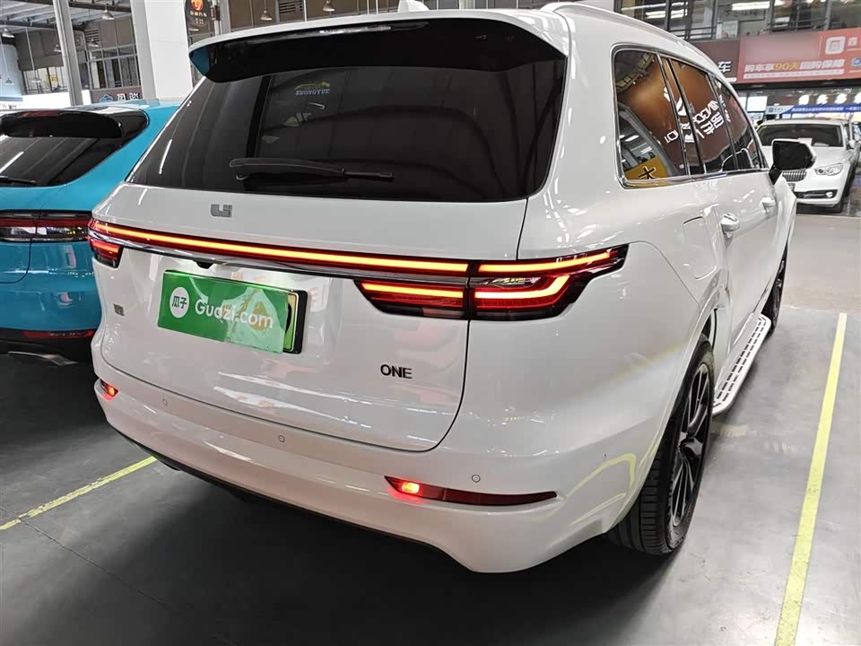 Li Auto Ideal ONE