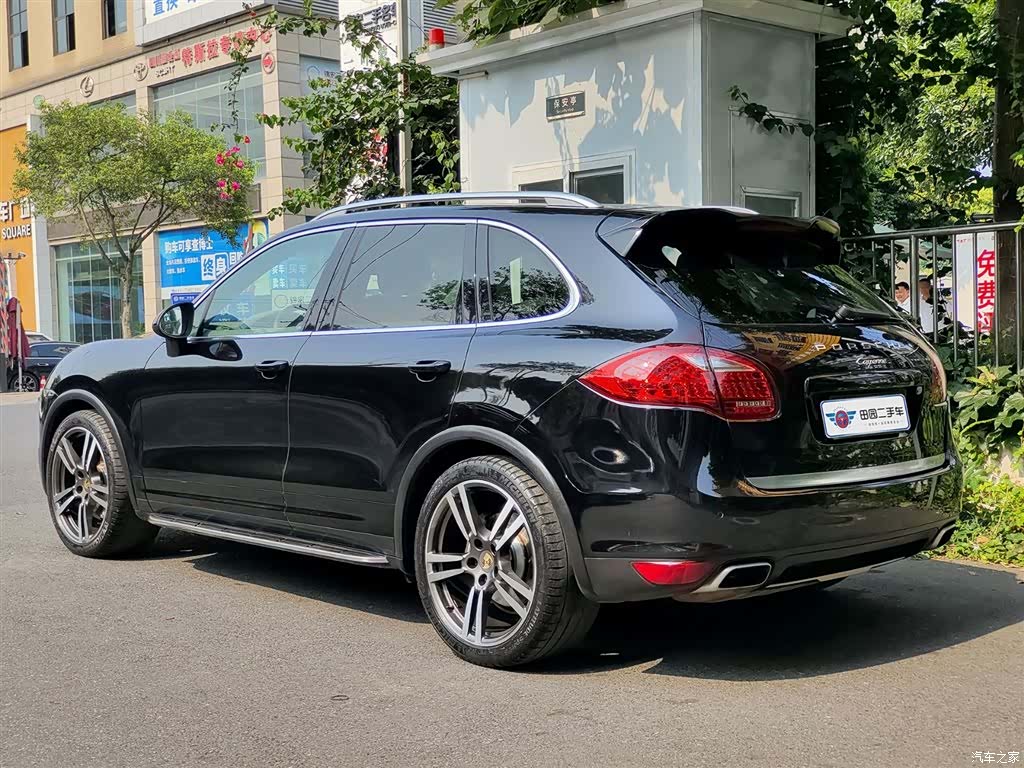 Porsche Cayenne, 2013 4