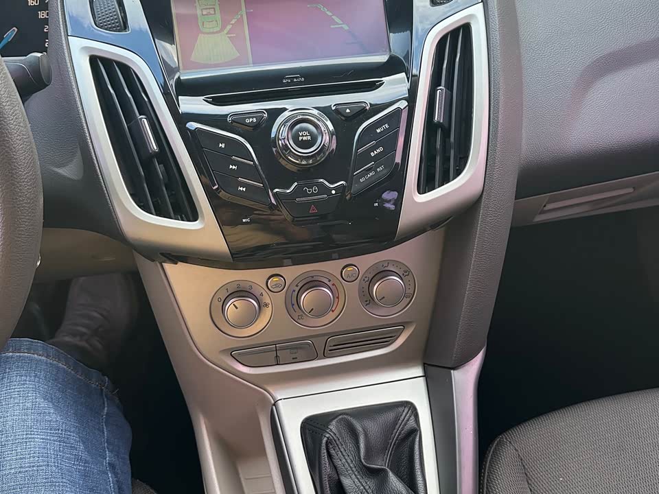 Ford Fox