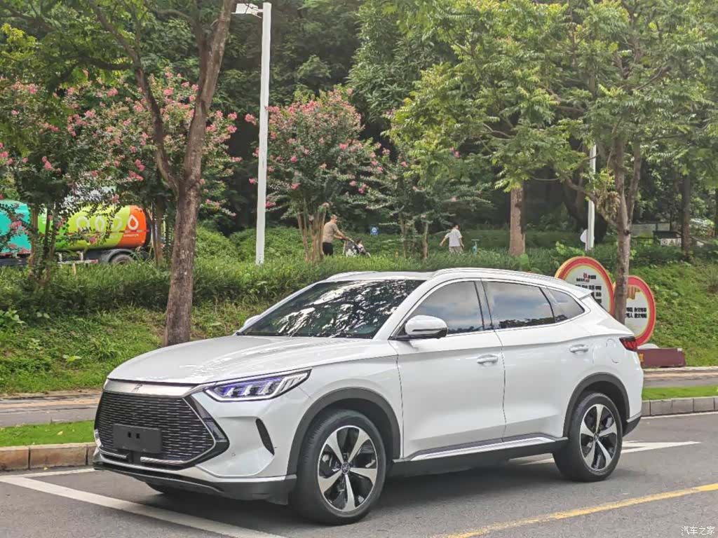 BYD Song, 2022 1