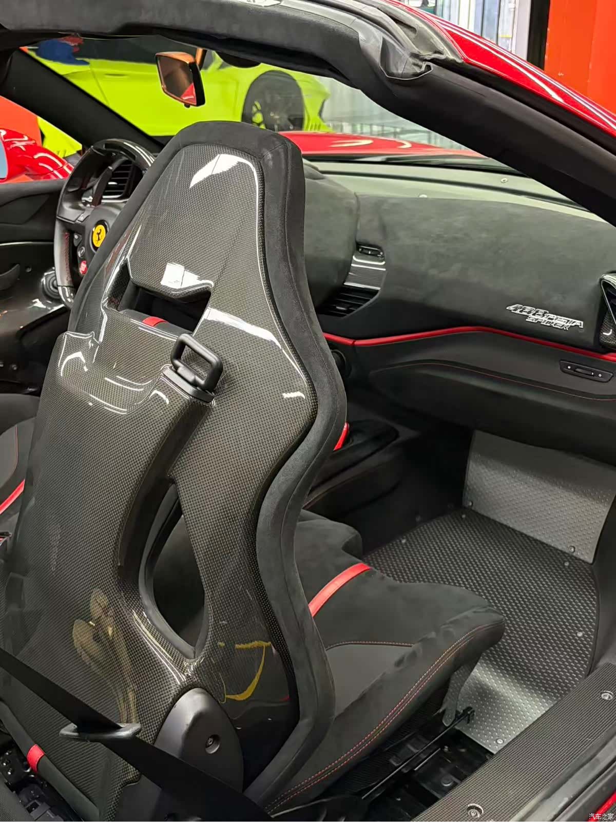 Ferrari 488, 2020 22