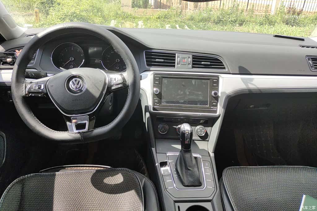 Volkswagen Lamando, 2017 12
