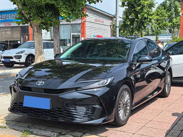Toyota Camry, 2025 года фото 2