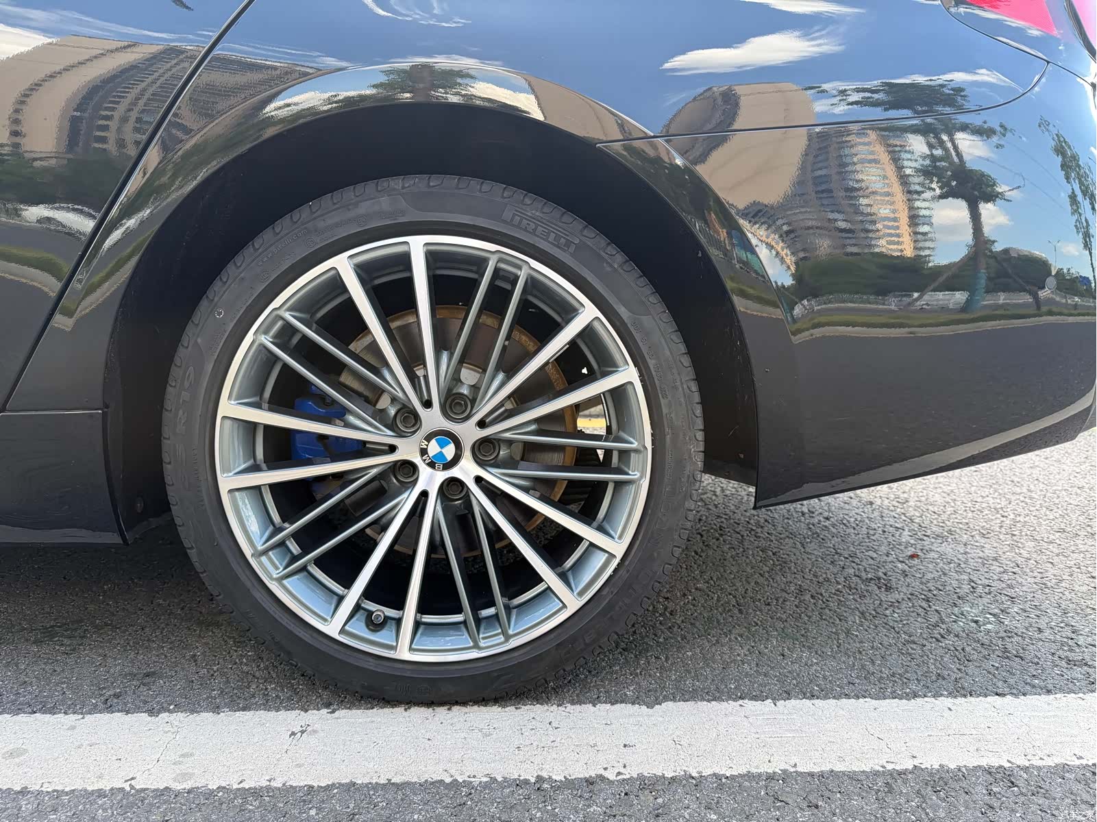 BMW 5 Series, 2023 11