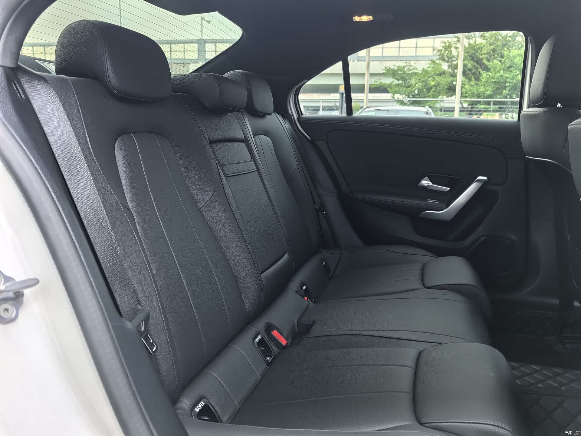 Mercedes-Benz A-Class, 2023 12