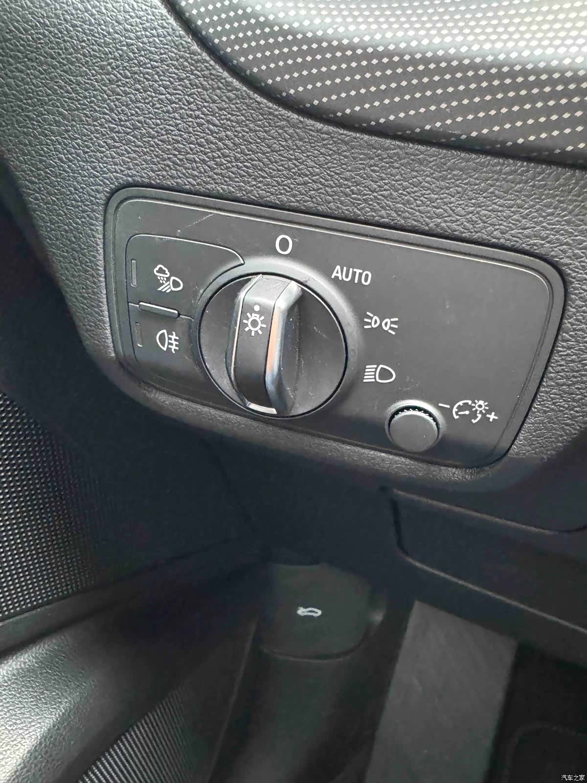 Audi Q2L, 2022 24