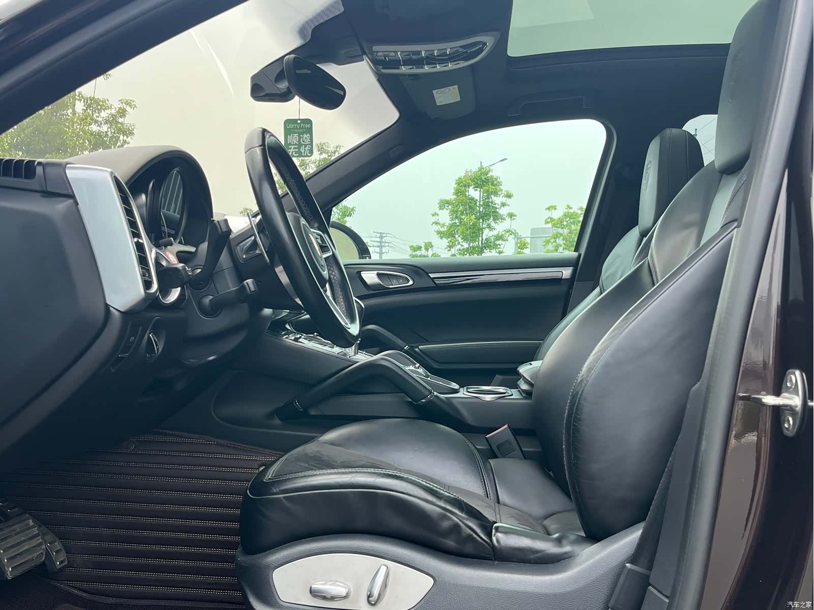 Porsche Cayenne, 2017 13