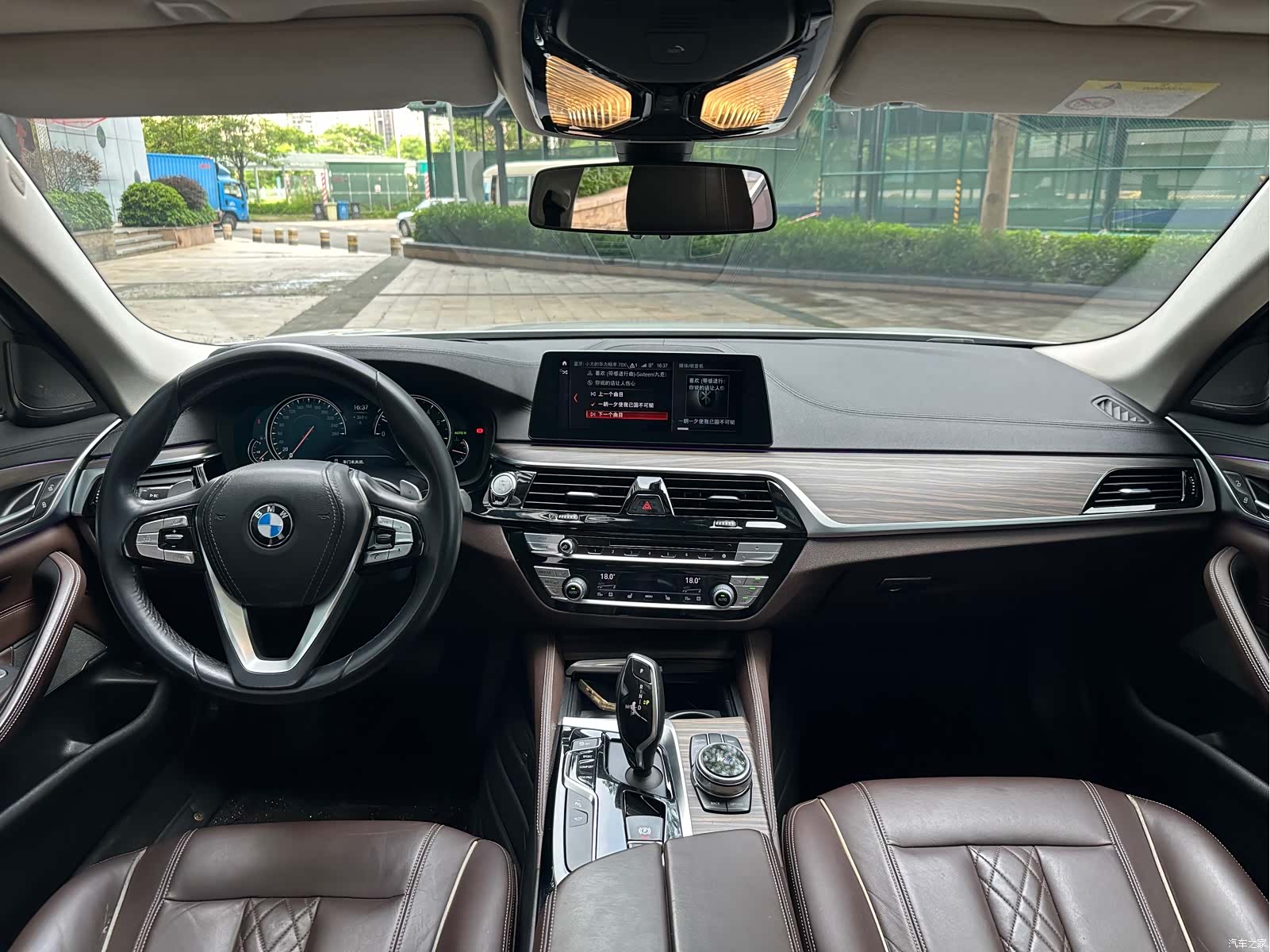 BMW 5 Series, 2018 9