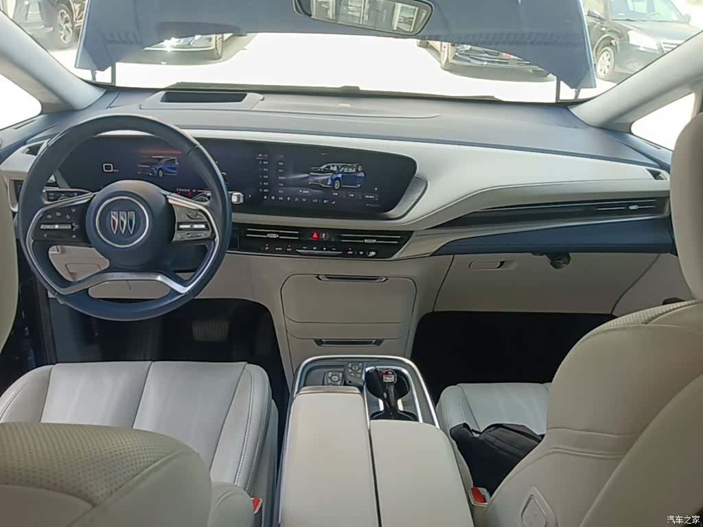 Buick Century, 2022 10