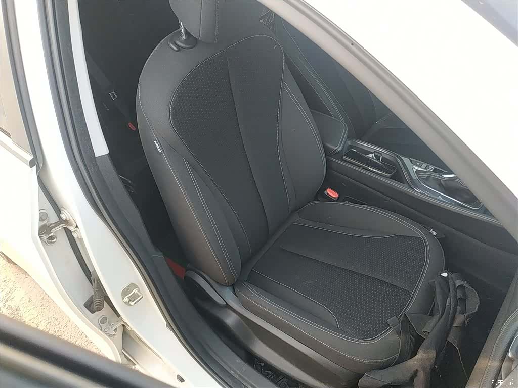 Buick Verano, 2024 20