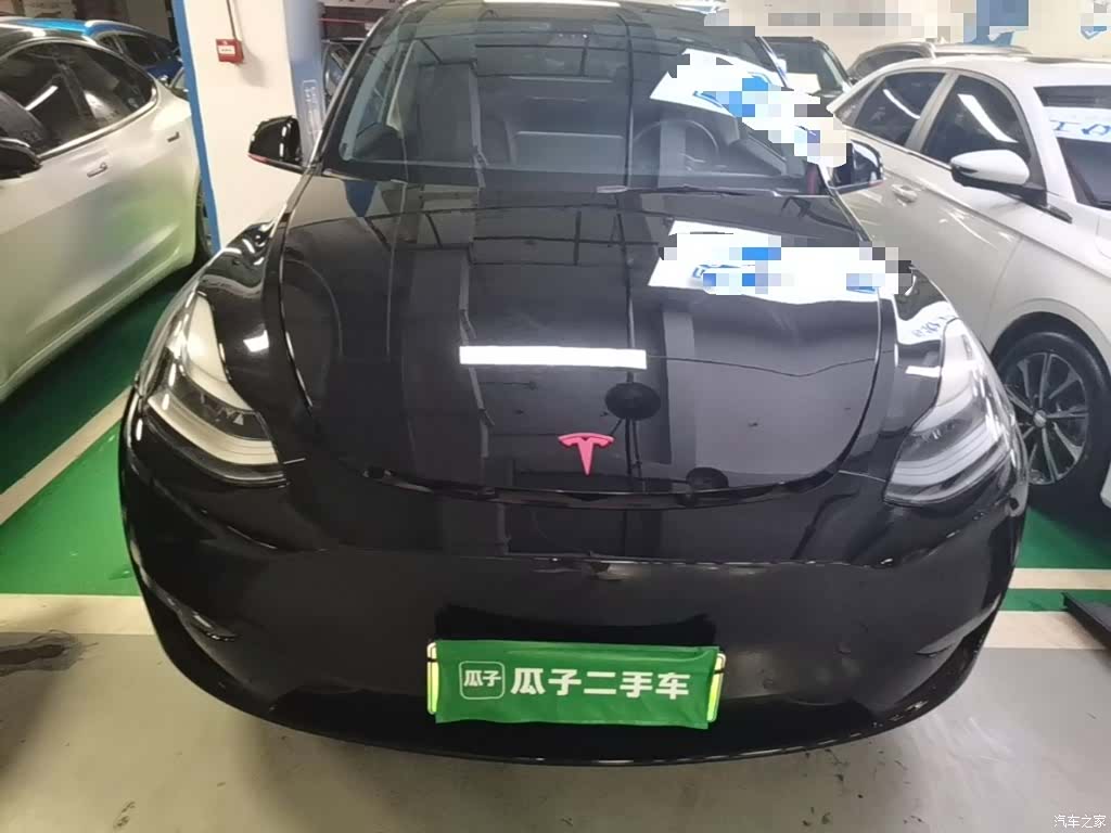 Tesla Model Y, 2021 3