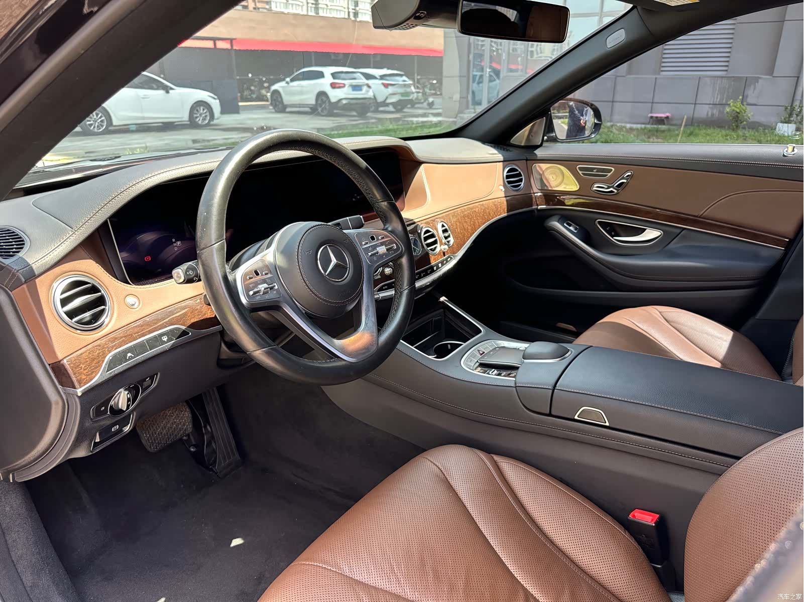 Mercedes-Benz S-Class, 2020 4