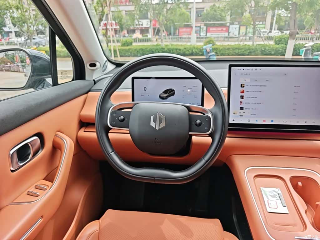 Leapmotor C10, 2025 11