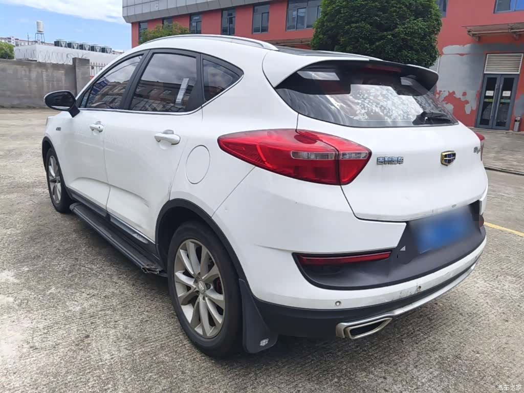 Geely Emgrand, 2017 все фото