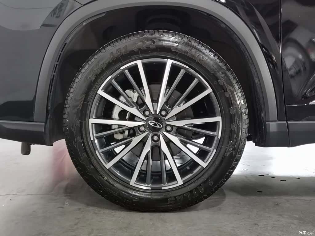 Chery Tiggo 8, 2024 17