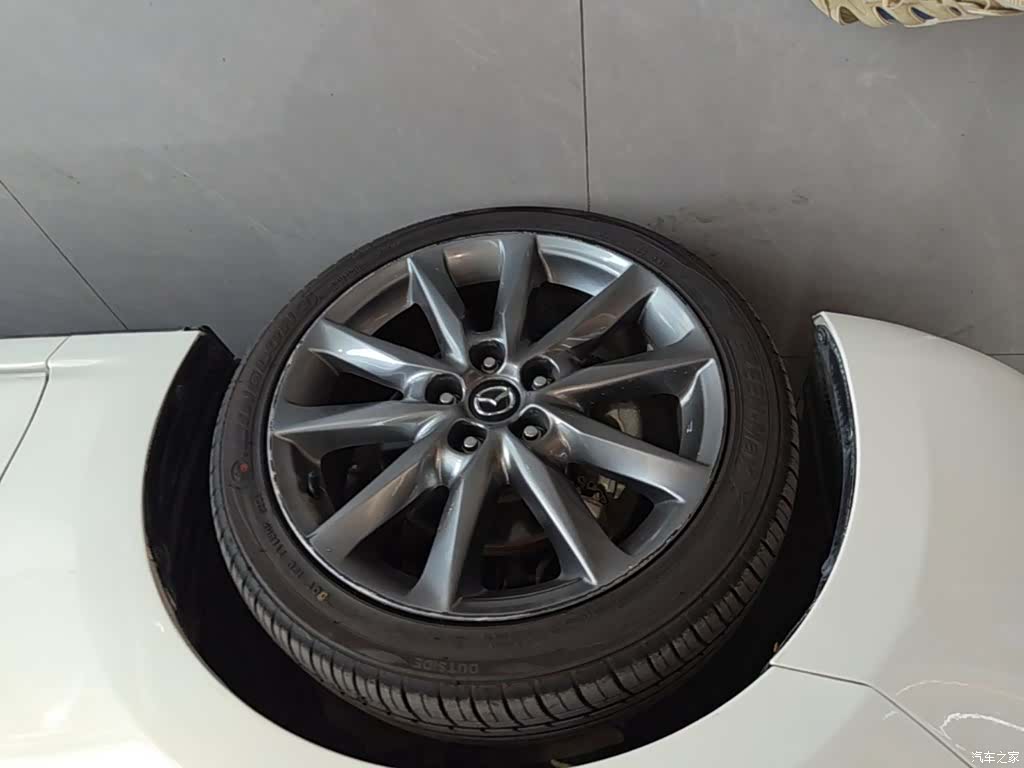 Mazda Mazda3, 2017 23