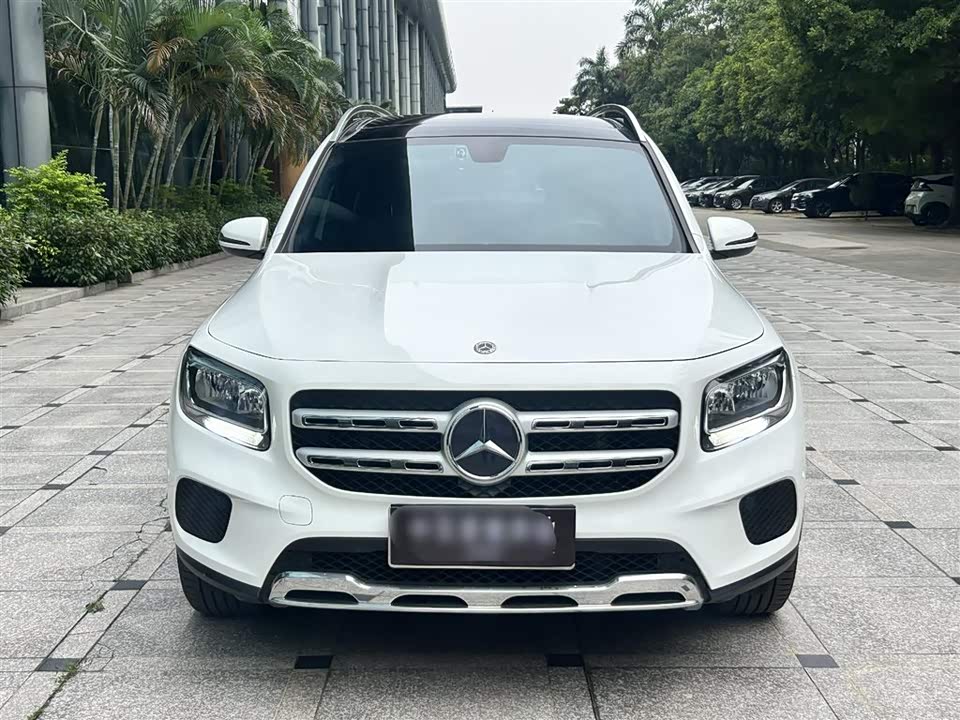 Mercedes-Benz GLB