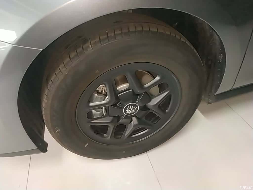 BYD Qin, 2025 23