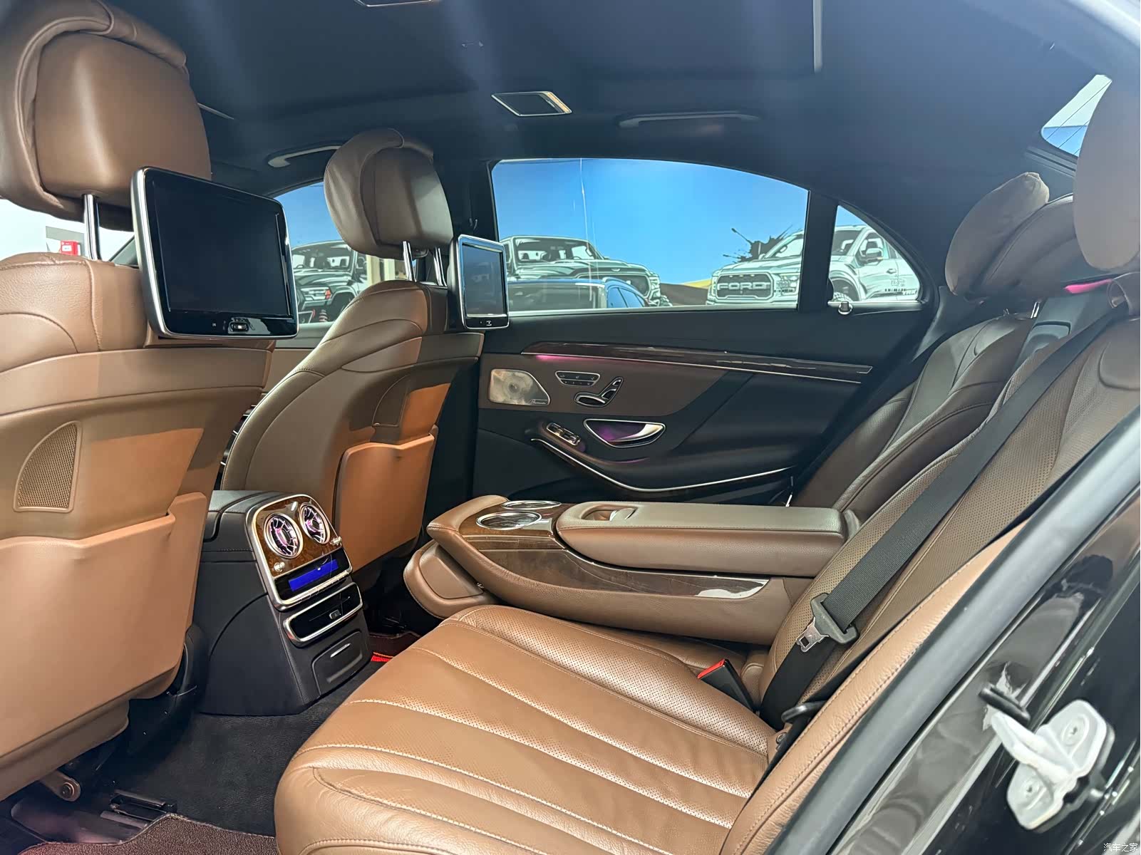 Mercedes-Benz S-Class, 2014 15