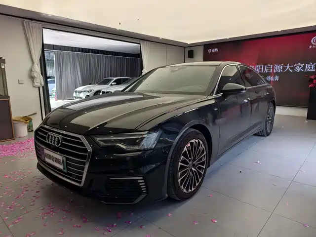 Audi A6L PHEV 2021 — купить из Китая под заказ