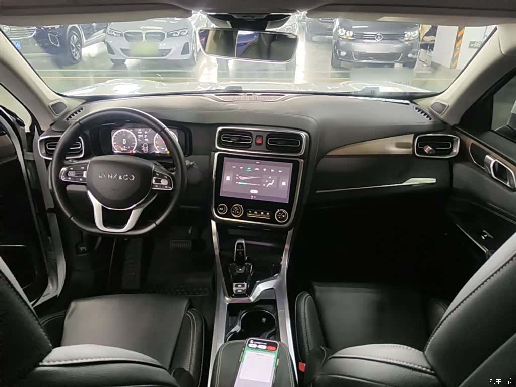 Lynk & Co 01, 2020 10