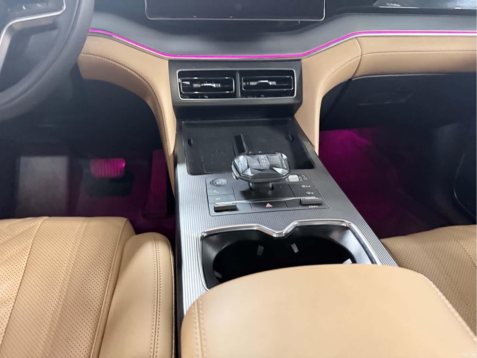 BYD Song, 2025 15