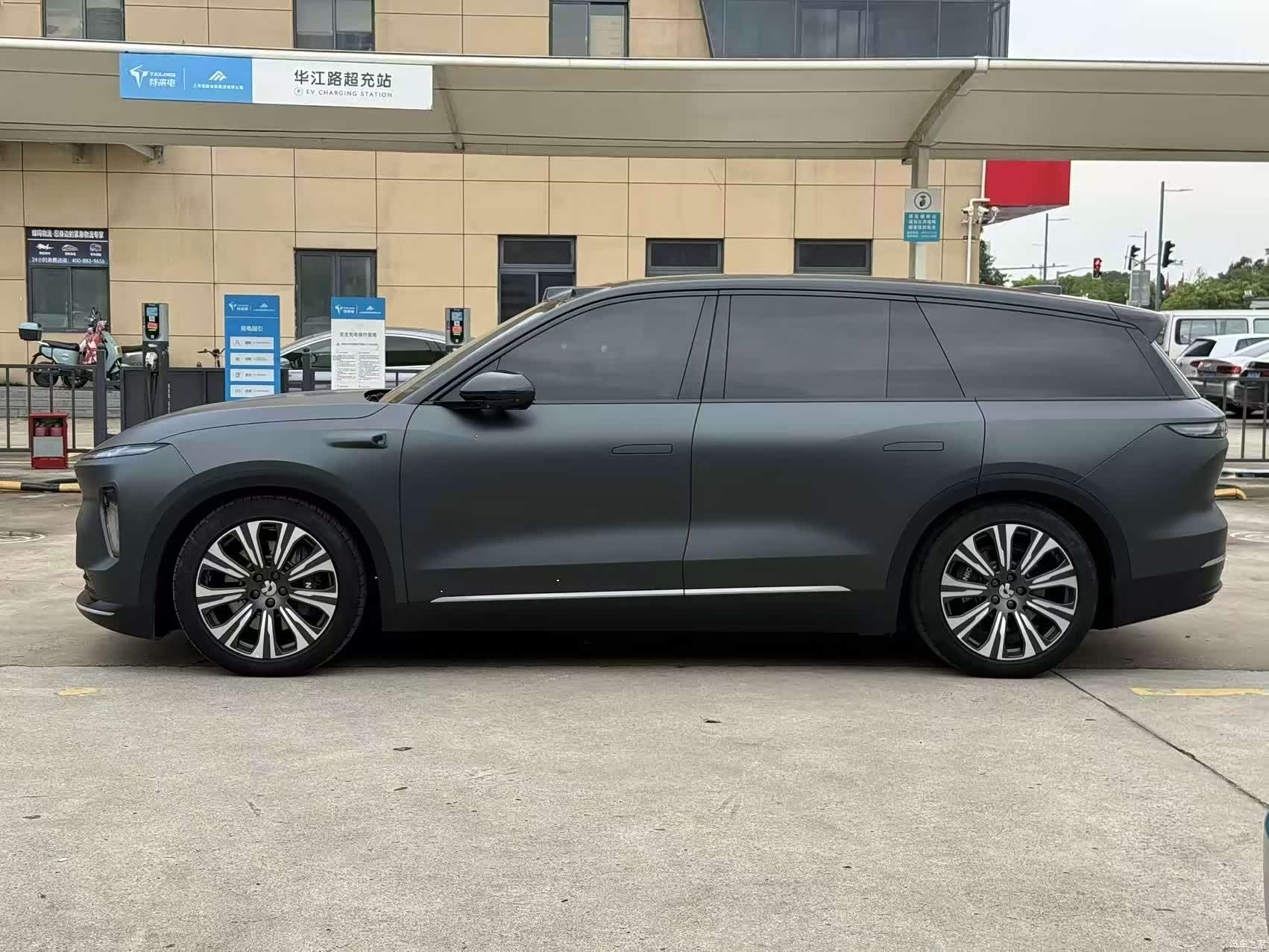 NIO ES8, 2023 3