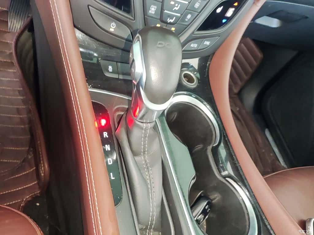 Buick Envision Plus, 2018 14