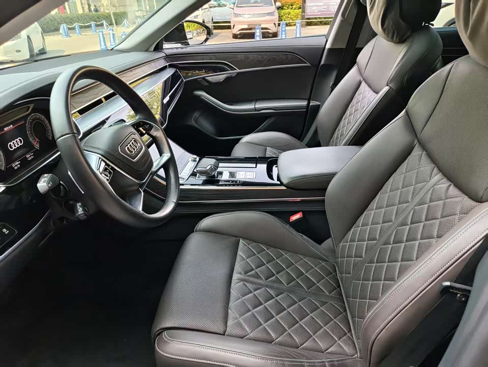 Audi A8 Audi A8